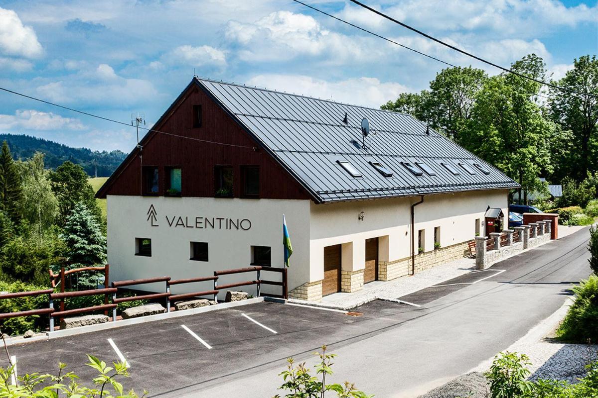 penzion Valentino Bedřichov Exteriér fotografie